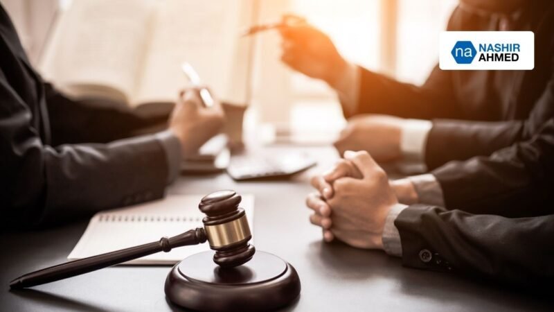 Differences Between Corporate Lawyers and Company Lawyers in Bangladesh